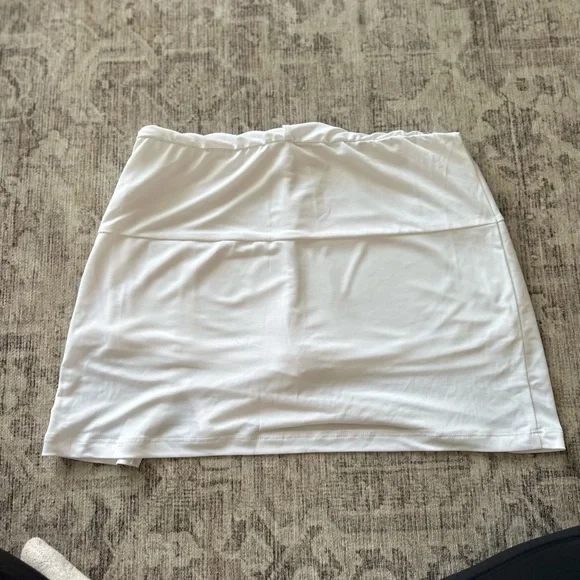 White Fox Boutique White Mini Skort - Picture 2 of 2